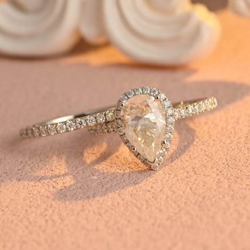 Pear Cut Moissanite Engagement Ring Set for Women