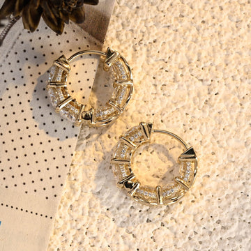 Round Cut Huggie Moissanite Earrings, 4-5mm Fabulous 9K/14K/18K Solid Gold Moissanite Diamond Huggie Hoop Vintage Earrings