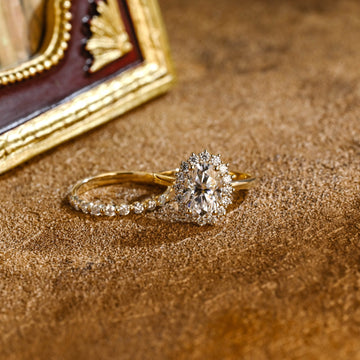 Oval Cut Moissanite Engagement Ring Set, Solid Gold Wedding Ring Set, Art Deco Halo Ring Set, Vintage Bridal Set, Anniversary Gift for Woman