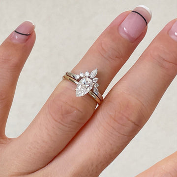 1ct Pear Cut Moissanite Engagement Ring Set/Unique Wedding Ring Set/Moissanite Bridal Set/Marquise Wedding Band Gold/Anniversary for Woman