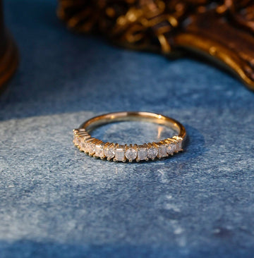 Round/Emerald Cut Solid Gold Moissanite Bridal Band