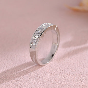 5mm Width Round Moissanite Men's Wedding Ring