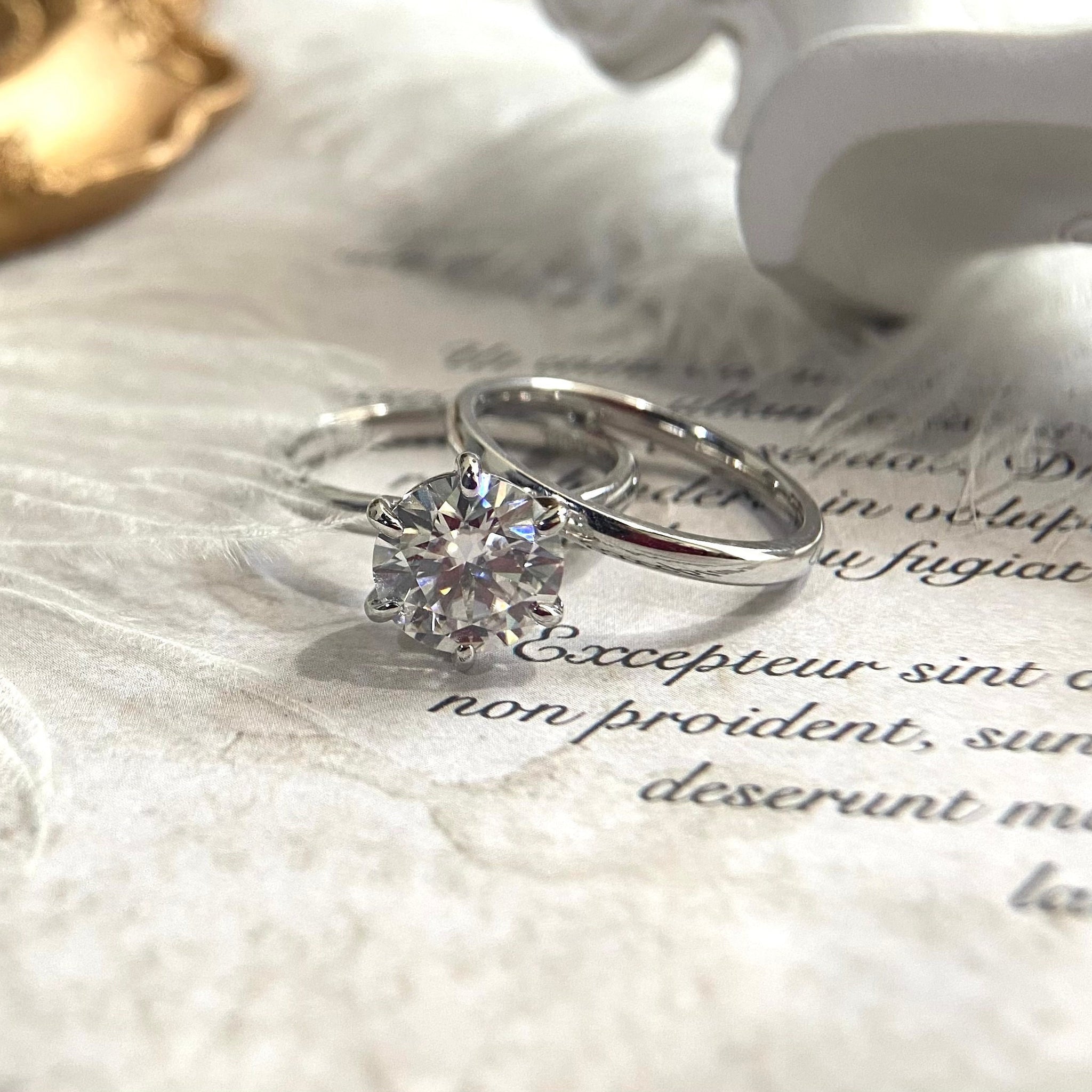Round Cut Moissanite Solitaire Engagement Ring Set, 9K/14K/18K Solid Gold Wedding Bridal Set, Anniversary Gift for Woman/Girl, Promise Ring