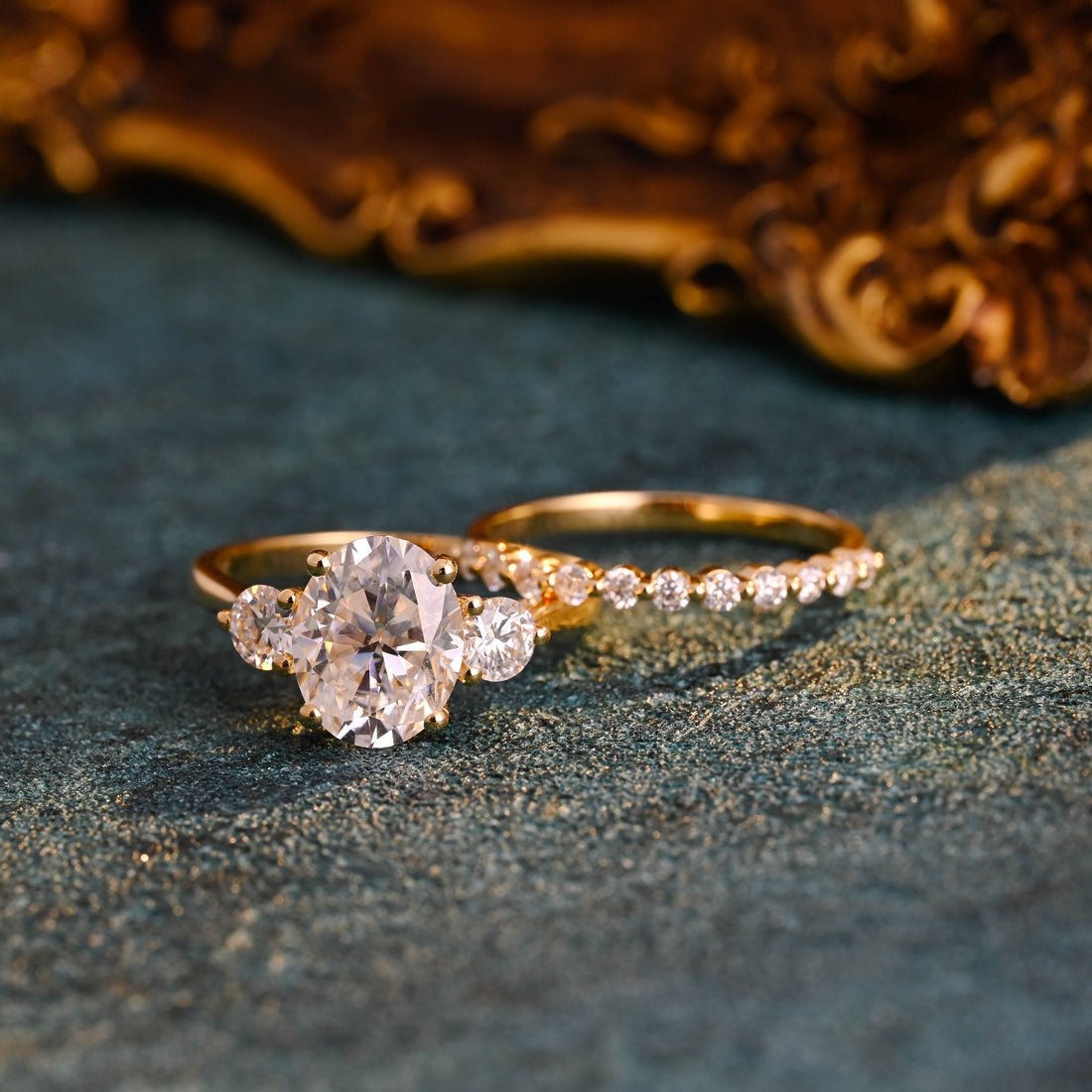 Solid Gold Oval Cut Moissanite Engagement Ring and Wedding Ring Set, Classic Bridal Ring Set, Art Deco Ring, Valentine's Day Gift for Woman