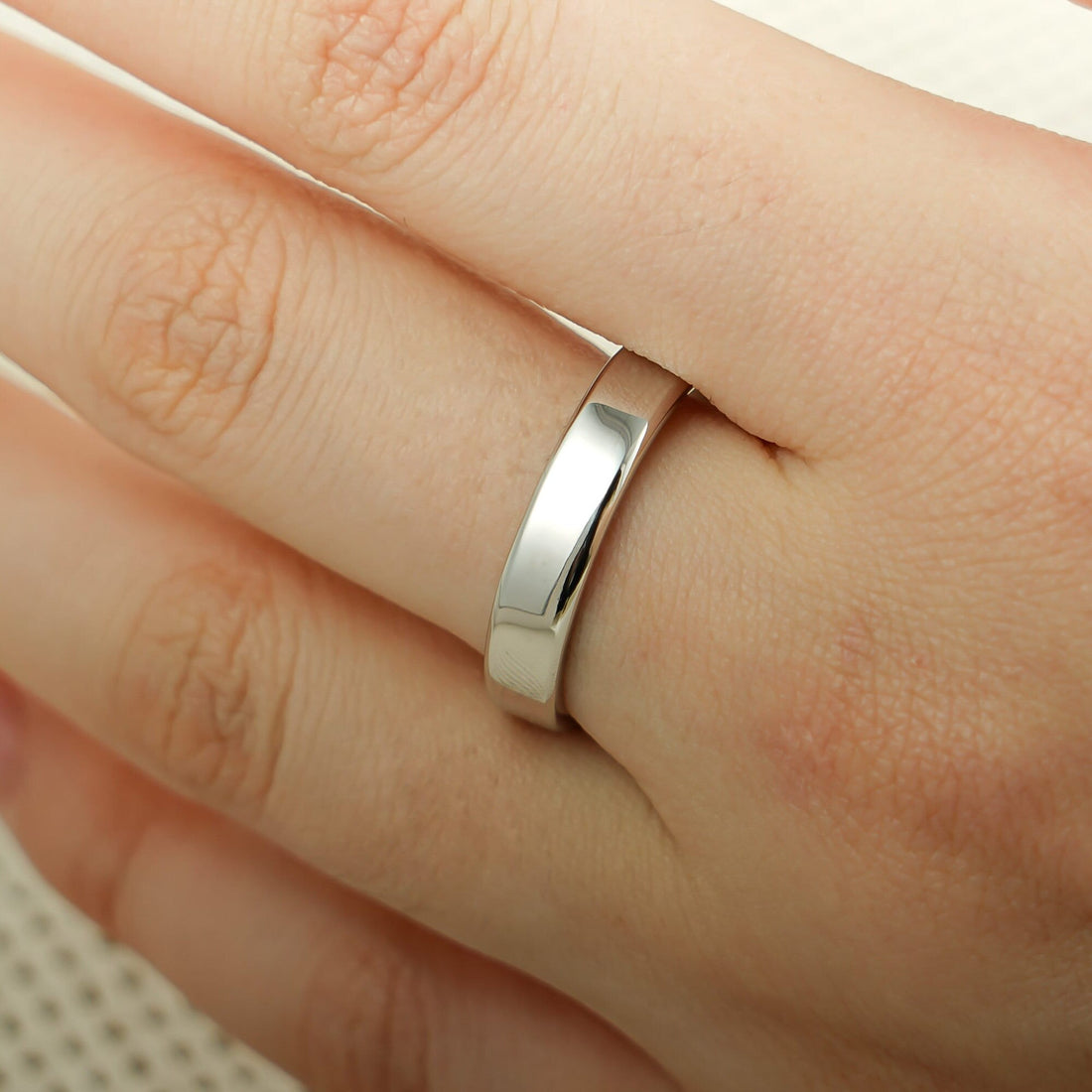 4.3mm High Polished Comfortable Wedding Band