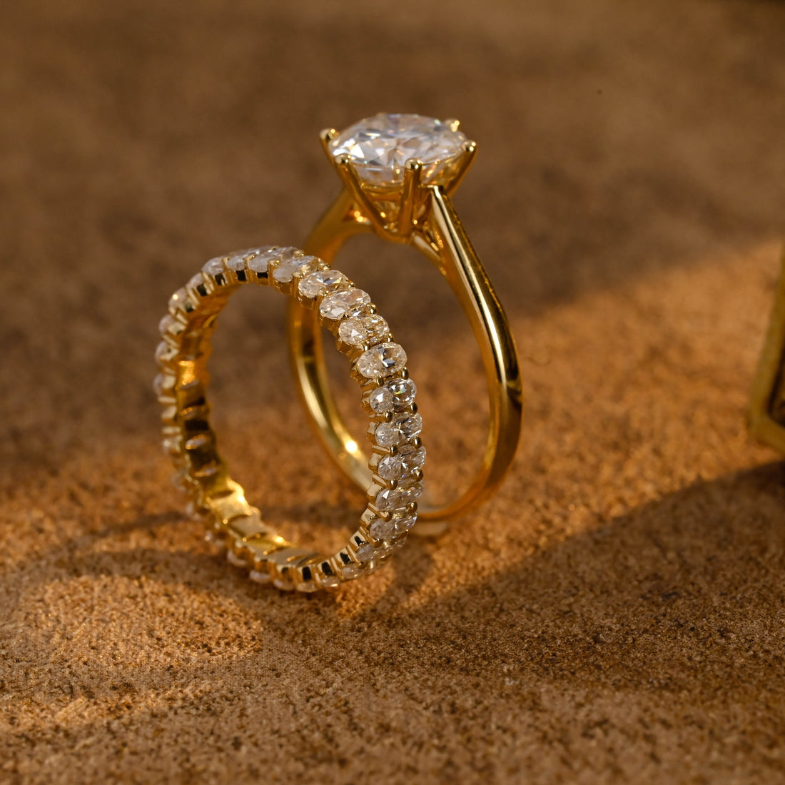 Solid Gold Round Cut Moissanite Engagement Ring and Wedding Ring, Unique Bridal Ring Set, Art Deco Ring, Anniversary Gift for Woman, Wife