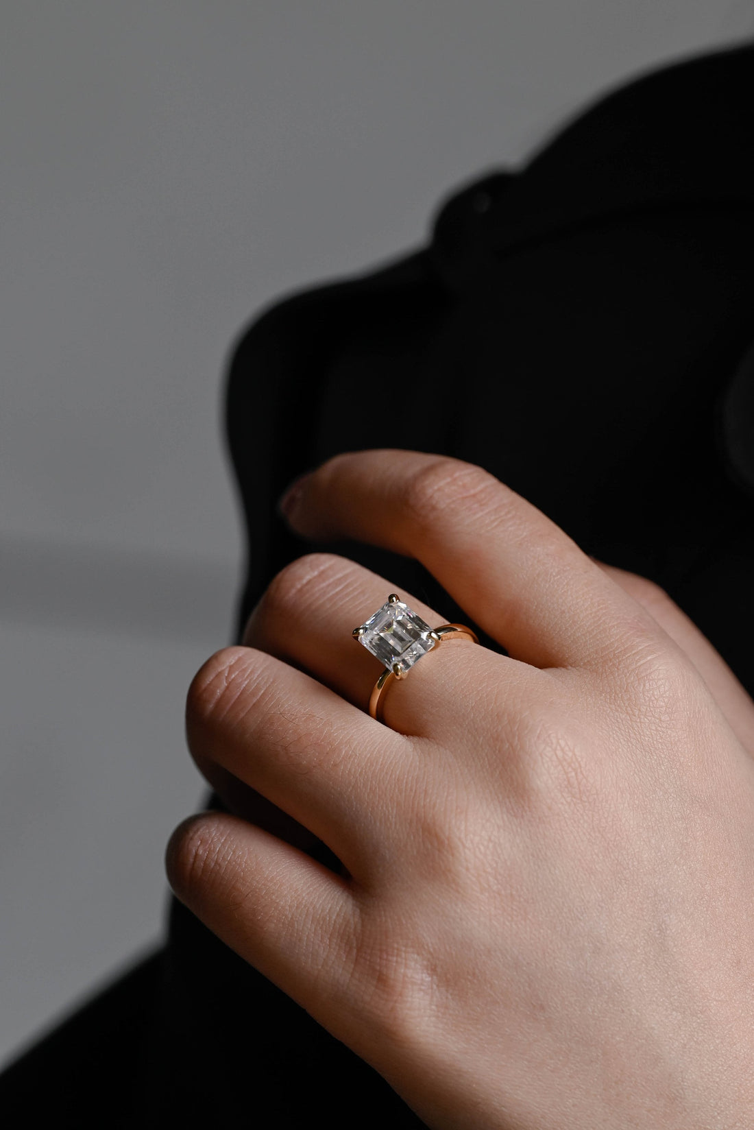 4.00ct Emerald Cut Solitaire Diamond Engagement Ring
