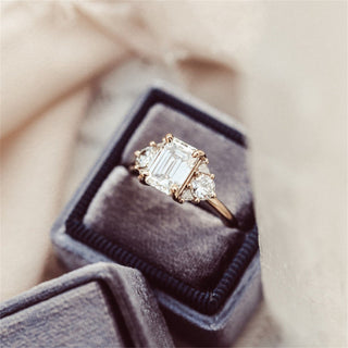 9K/14K/18K Solid Gold Unique Emerald Cut Pave Moissanite Engagement Ring Set, Trillion Vintage Moissanite Ring, Moissanite Bridal Set