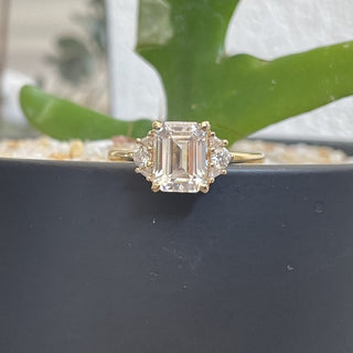 9K/14K/18K Solid Gold Unique Emerald Cut Pave Moissanite Engagement Ring Set, Trillion Vintage Moissanite Ring, Moissanite Bridal Set