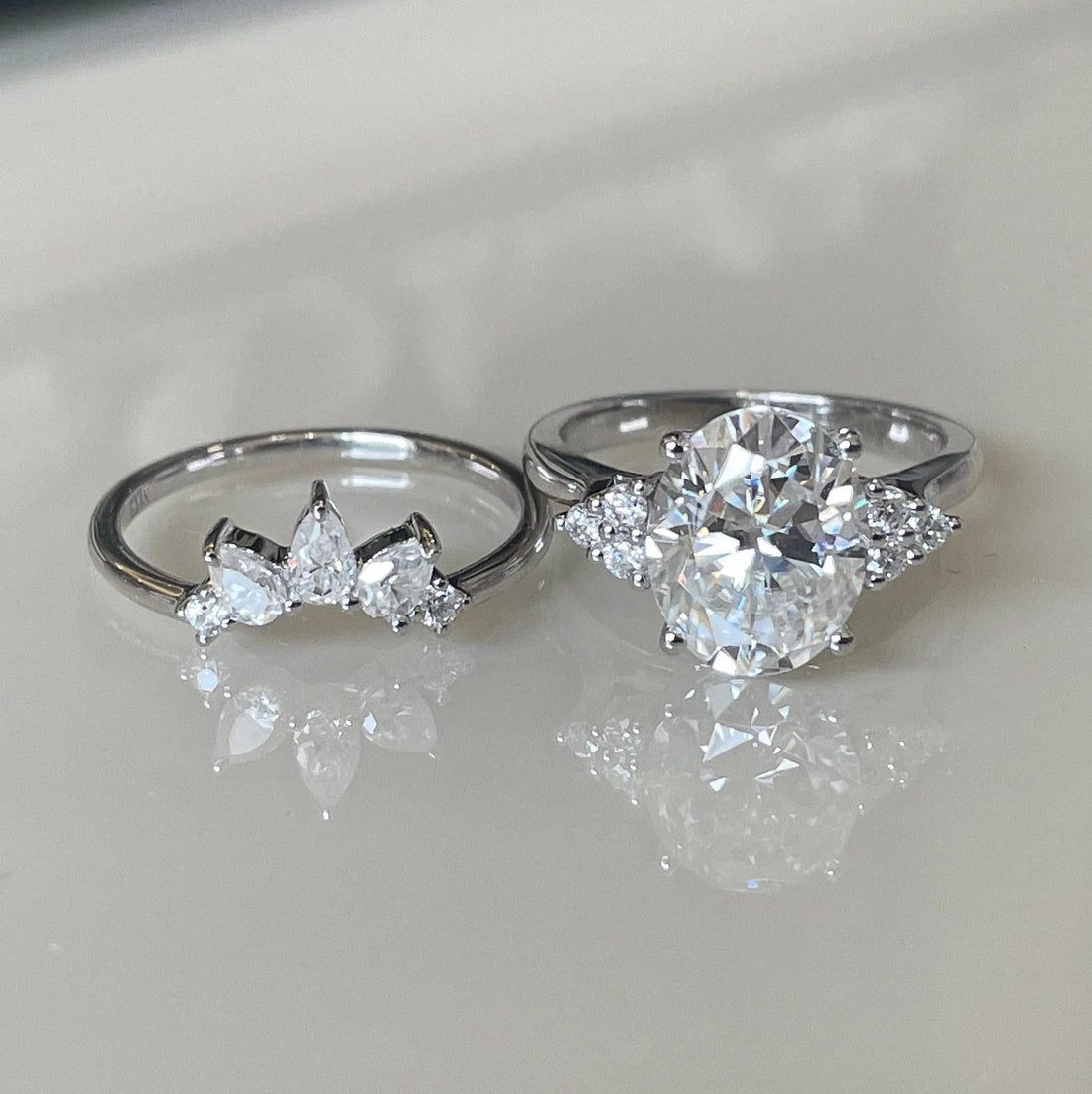 3ct Oval Moissanite Engagement Ring Set, Vintage Moissanite Bridal Set, Unique Pear Cut Curved Ring Set Gold Women,Vintage 2PCS Wedding Sets
