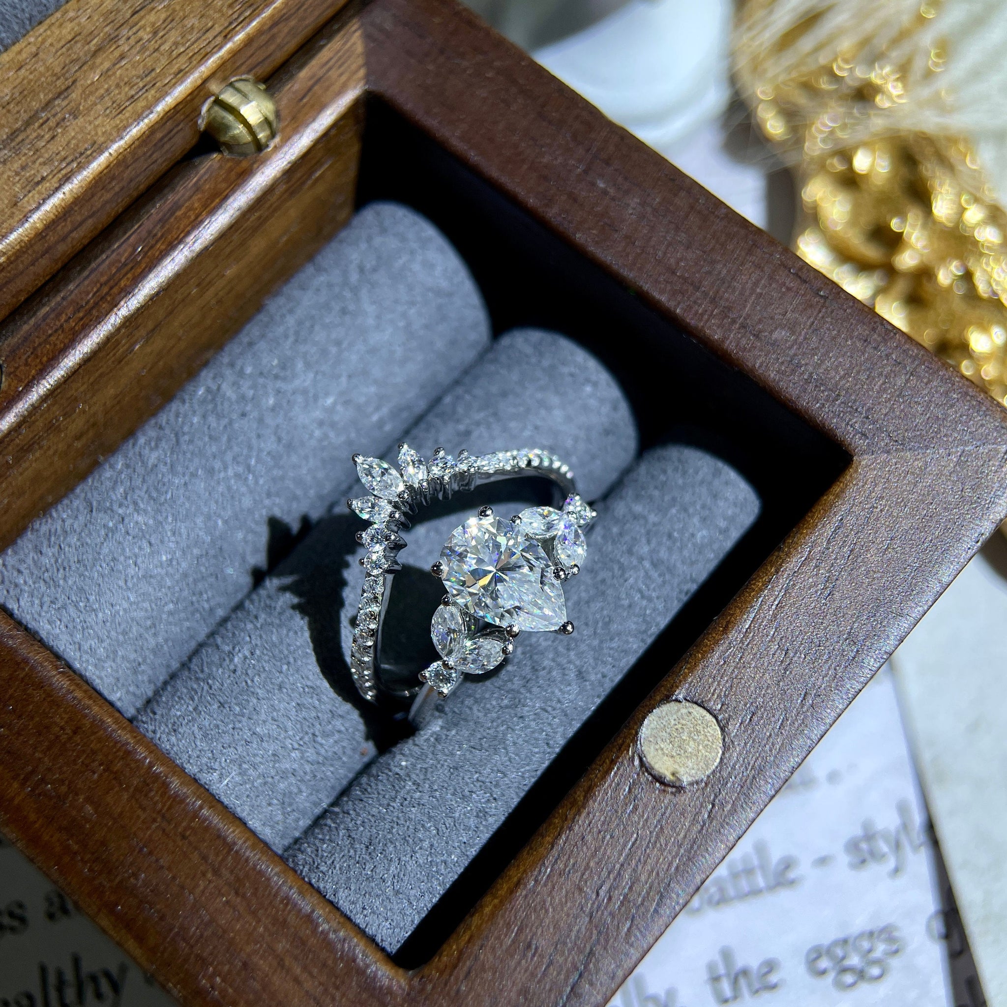 1.25ct Pear Moissanite Marquise Pave Engagement Ring/14K White Gold Unique Wedding Set/Moissanite Bridal Set/Ring for Women/Anniversary Gift