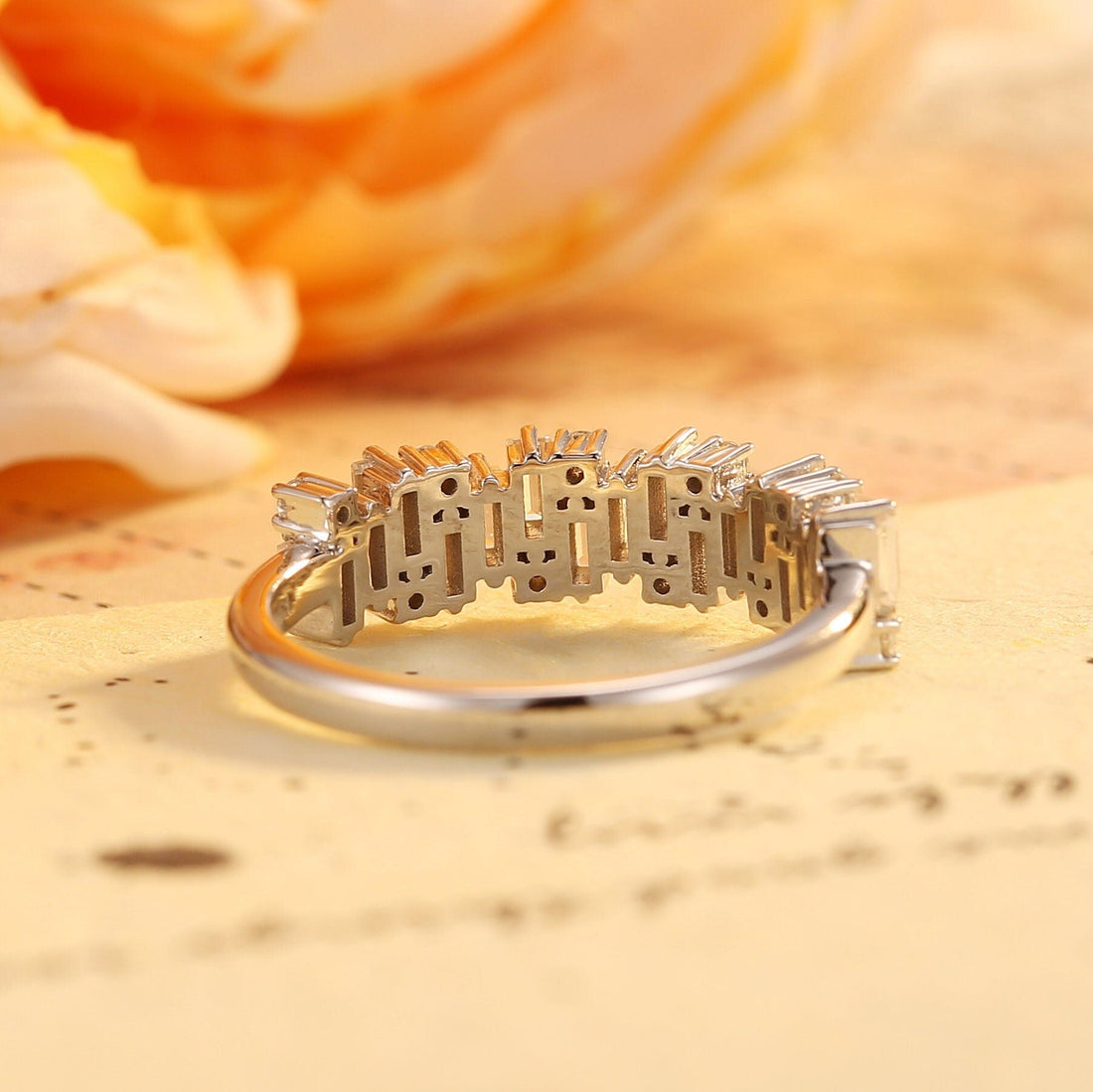 Solid Gold Staggered Round Cut Moissanite Paved Wedding Band