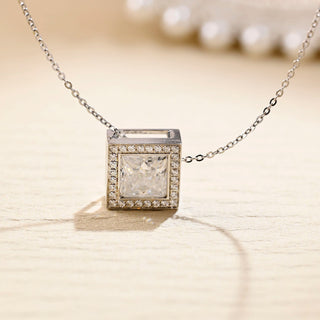 9K/14K/18K Solid Gold Princess Cut Moissanite Pendant/Solid Gold Necklace/Single Clasp/Moissanite Pendant Necklace/Anniversary Gift