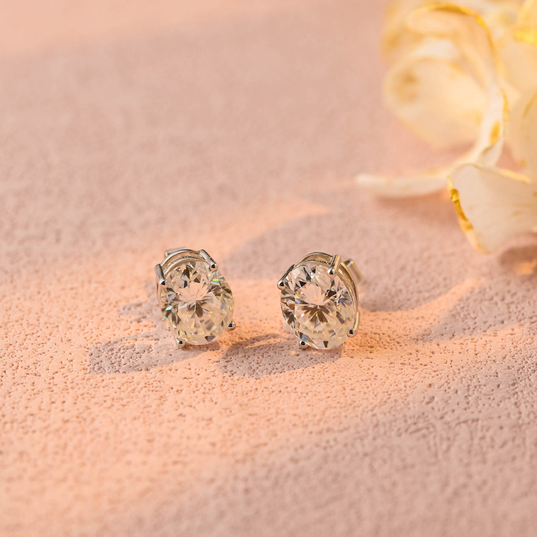 Oval Cut Moissanite Earring Stud,Oval Shaped Moissanite Earrings,2ct+2ct Real Gold Moissanite stud/Wedding Studs/Anniversary Gift for Woman
