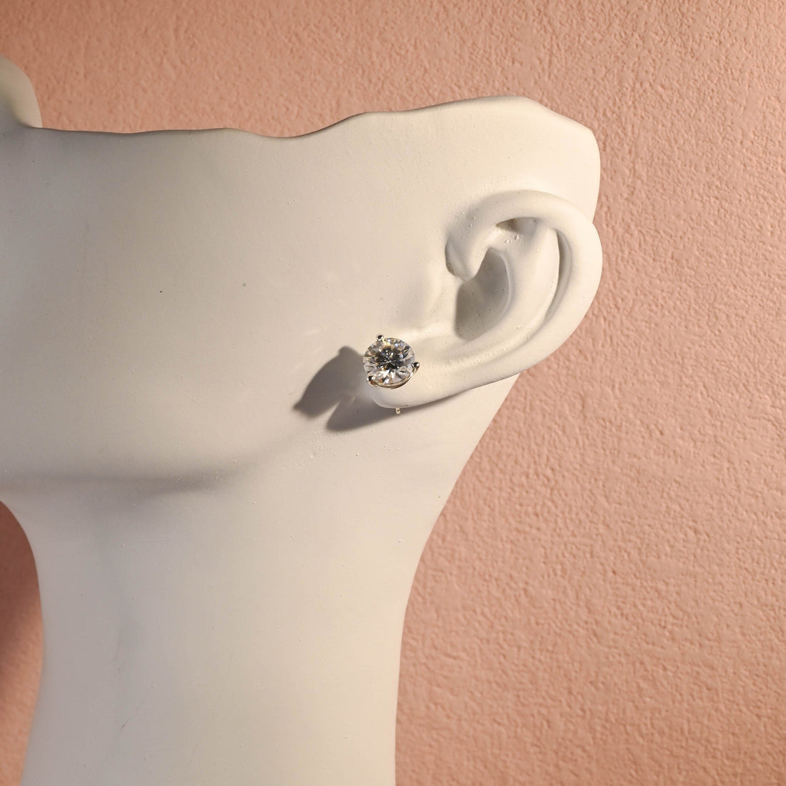 Round Cut Moissanite Earrings Stud/Moissanite Engagement Stud/Classic 3 Prongs Martini Round Earrings Studs/Yellow Gold White Gold Earrings